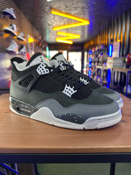 Air Jordan 4 FEAR